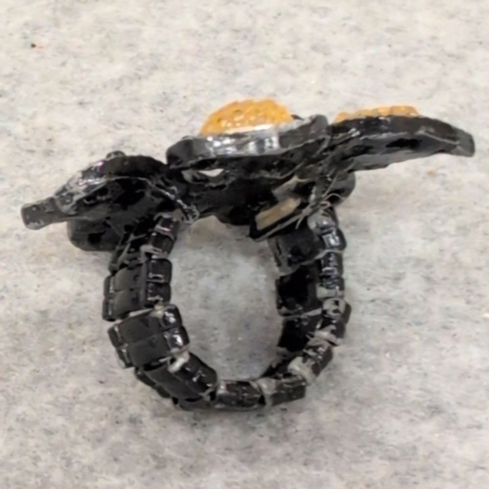 Vtg Black Flower Ring‎ with Yellow Rhinestones Adjustable Band Women's Statement - Picture 2 of 4